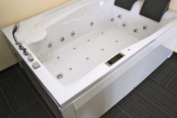 Whirlpool Badewanne 2 Personen Eckwanne mit Wasserfall A612-HZ - 1